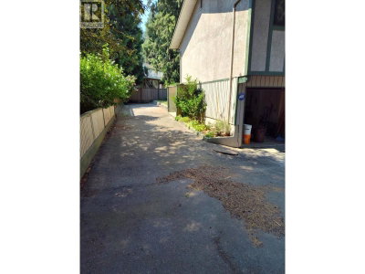 3821 CLEMATIS Crescent | Port Coquitlam British Columbia | Slide Image Twenty