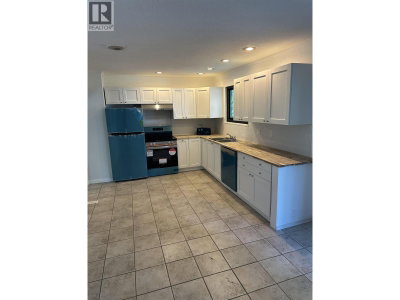 3821 CLEMATIS Crescent | Port Coquitlam British Columbia | Slide Image Six