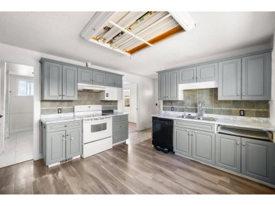 33508 HUNTINGDON Road | Abbotsford British Columbia | Slide Image Nine