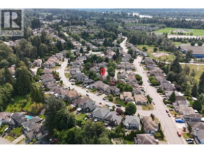 23711 106 Avenue | Maple Ridge British Columbia | Slide Image Thirty-two