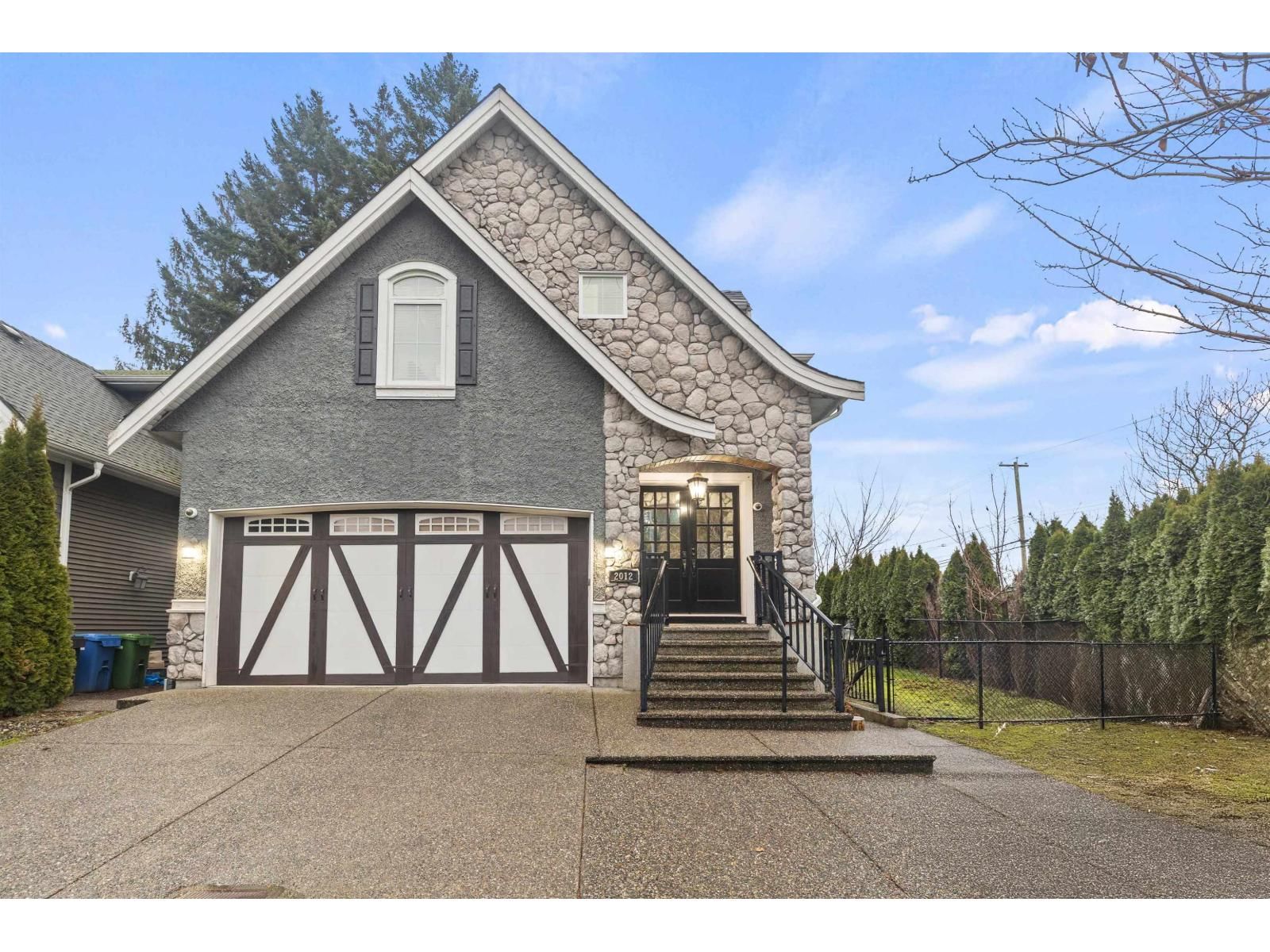 2012 BEAVER STREET Street, Abbotsford, British Columbia V2T 3C4