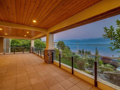 14334 SUNSET Drive | White Rock British Columbia | Slide Image Thirty-seven