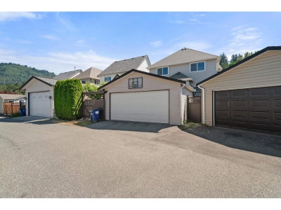 46415 BEDFORD Parkway | Chilliwack British Columbia | Slide Image Six
