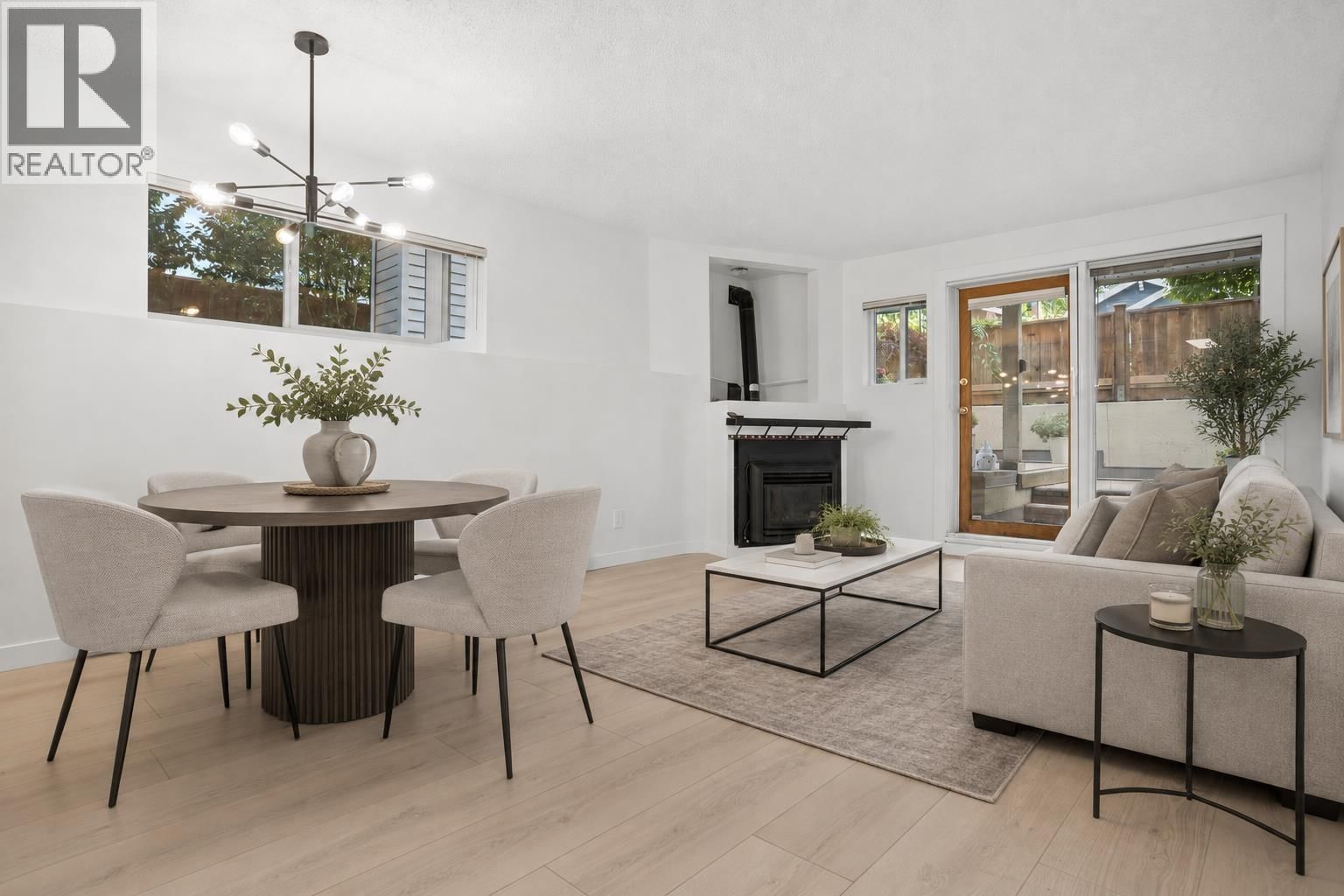 3250 4TH Avenue, Vancouver, British Columbia V6K 1R9