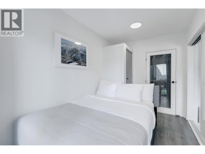 4749 SPEARHEAD Drive | Whistler British Columbia | Slide Image Fifteen