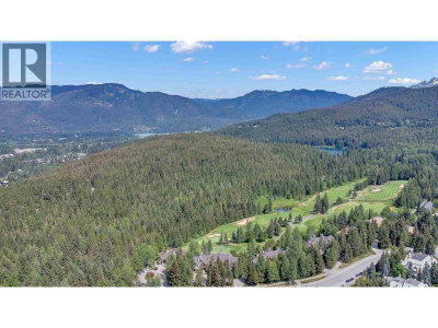 4749 SPEARHEAD Drive | Whistler British Columbia | Slide Image Thirty-five