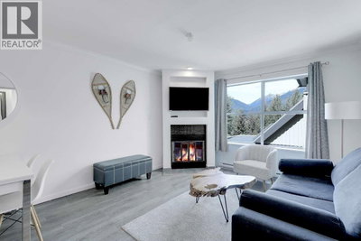 4749 SPEARHEAD Drive | Whistler British Columbia | Slide Image Five