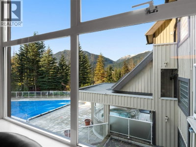 4749 SPEARHEAD Drive | Whistler British Columbia | Slide Image Six