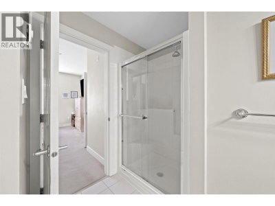 2353 MARPOLE Avenue | Port Coquitlam British Columbia | Slide Image Nineteen