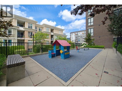 750 DOGWOOD Street | Coquitlam British Columbia | Slide Image Thirty-six