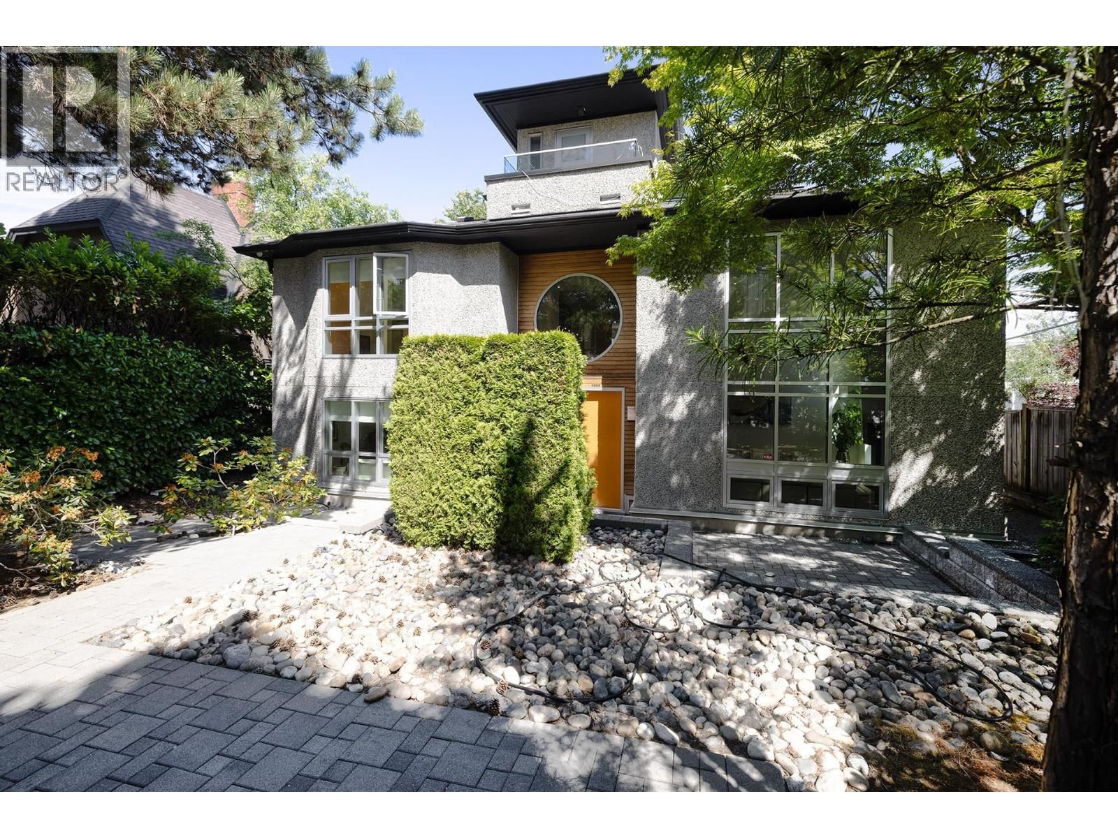 4888 TRAFALGAR Street, Vancouver, British Columbia V6L 2M9