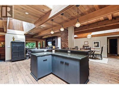 22567 127 Avenue | Maple Ridge British Columbia | Slide Image Six