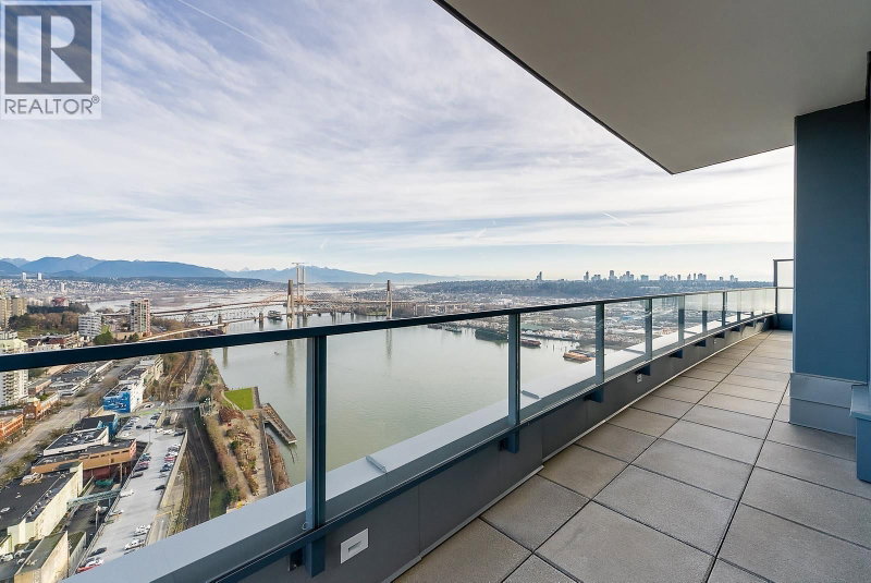 660 QUAYSIDE Drive New Westminster British Columbia, V3M 0P1 - 2 Bedrooms Waterfront Condo For Sale