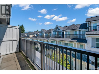 707 ROBINSON Street | Coquitlam British Columbia | Slide Image Seventeen