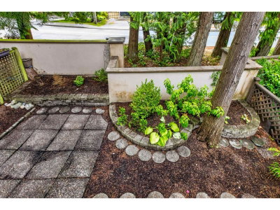 12741 16 Avenue | White Rock British Columbia | Slide Image Thirty-five
