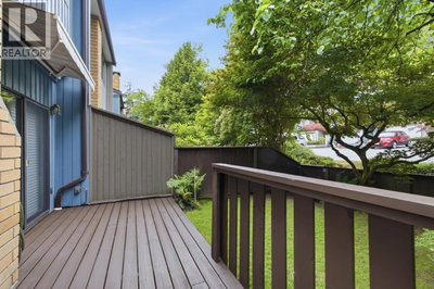 2990 MARINER Way | Coquitlam British Columbia | Slide Image Fifteen