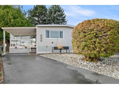 15810 NORFOLK ROAD Road | Surrey British Columbia | Slide Image Three