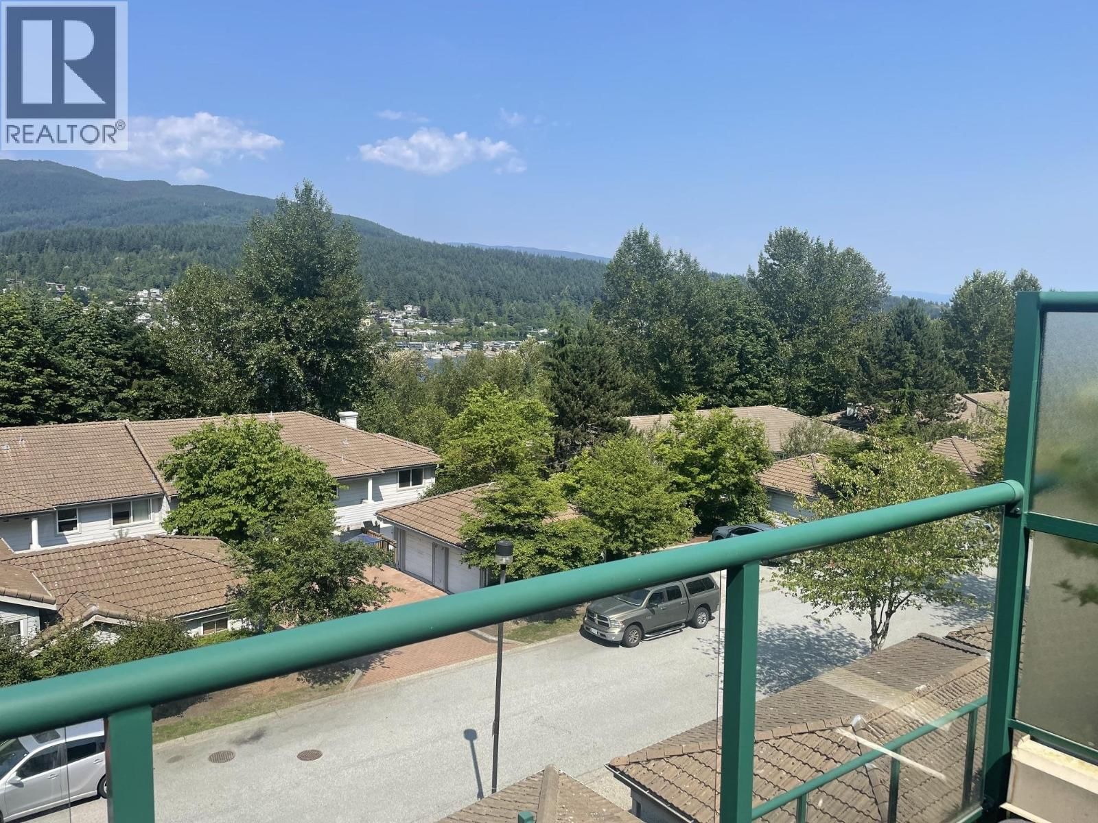 121 SHORELINE Circle, Port Moody, British Columbia V3H 5G2