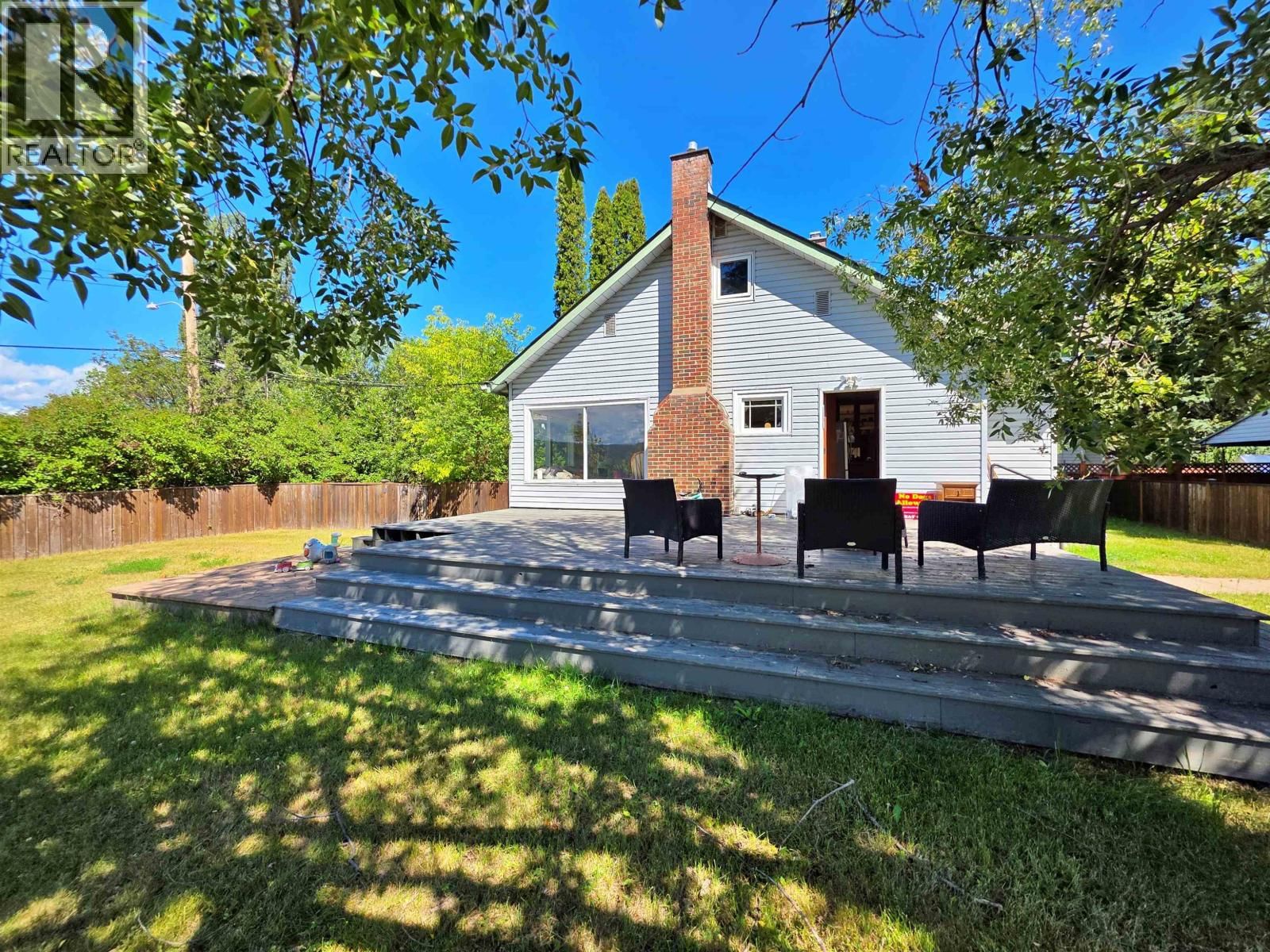 736 REID Street, Quesnel, British Columbia V2J 2N4