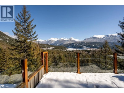 8373 MOUNTAIN VIEW Drive | Whistler British Columbia | Slide Image Three