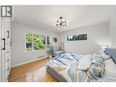 2510 CAMROSE Drive | Burnaby British Columbia | Slide Image Eighteen