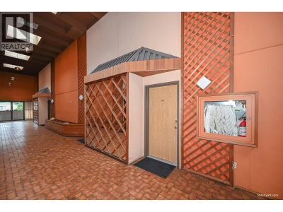 8820 WESTMINSTER Highway | Richmond British Columbia | Slide Image Thirteen