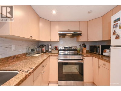 8820 WESTMINSTER Highway | Richmond British Columbia | Slide Image Eighteen