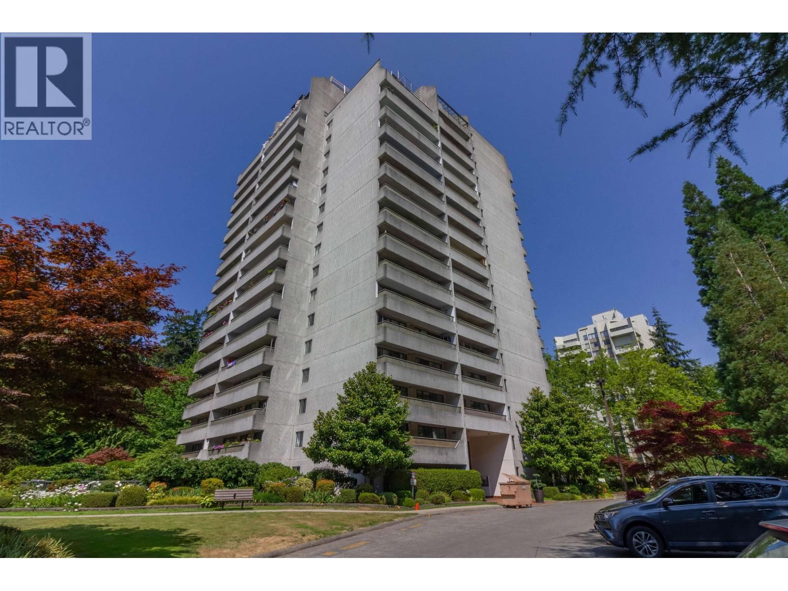4134 MAYWOOD Street, Burnaby, British Columbia V5H 4C9