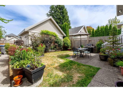 2914 152 Street | Surrey British Columbia | Slide Image Six