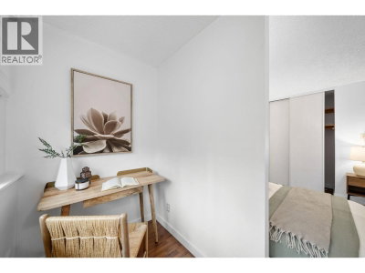 1270 ROBSON Street | Vancouver British Columbia | Slide Image Nineteen