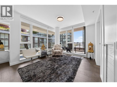 8160 MCMYN Way | Richmond British Columbia | Slide Image Seventeen