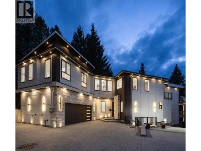 1034 GATENSBURY Road | Port Moody British Columbia | Slide Image Two