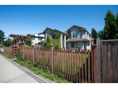 6550 128 Street | Surrey British Columbia | Slide Image Eight