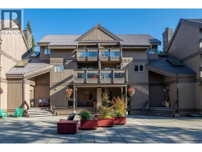 6117 EAGLE Drive | Whistler British Columbia | Slide Image One