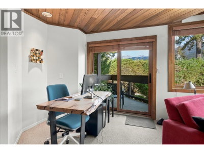 6117 EAGLE Drive | Whistler British Columbia | Slide Image Ten