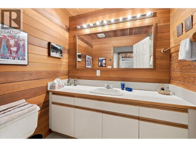 6117 EAGLE Drive | Whistler British Columbia | Slide Image Nineteen
