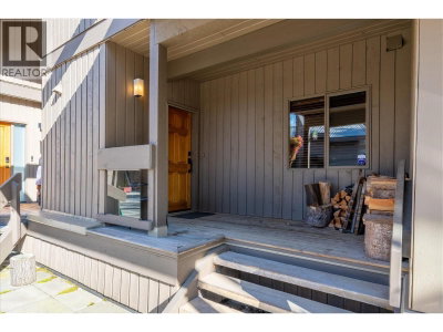 6117 EAGLE Drive | Whistler British Columbia | Slide Image Twenty-three