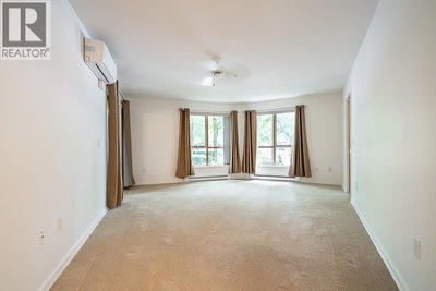 285 NEWPORT Drive | Port Moody British Columbia | Slide Image Twenty-one
