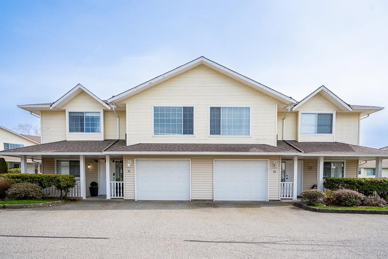 31255 UPPER MACLURE Road Abbotsford British Columbia, V2T 5N4 - 3 Bedrooms Condo For Sale