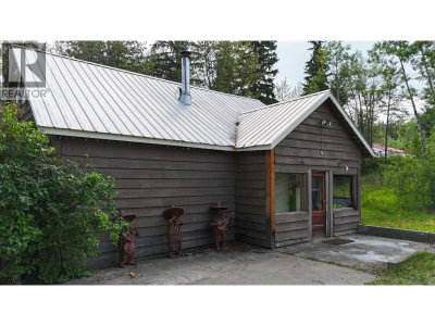 7566 BRIDGE LAKE BUSINESS ROUTE | 100 Mile House British Columbia | Slide Image Twenty-four