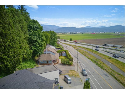 34753 DELAIR Road | Abbotsford British Columbia | Slide Image Two