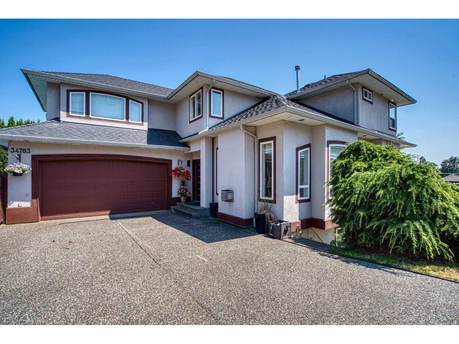 34783 BREALEY Court, Mission, British Columbia V2V 7A7