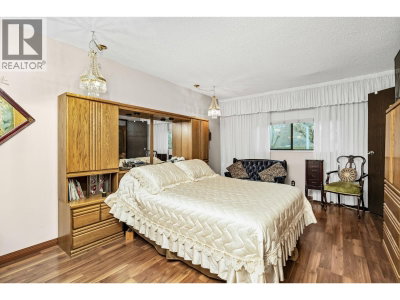 7615 LAWRENCE Drive | Burnaby British Columbia | Slide Image Twenty-three