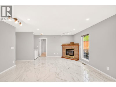 1237 DURANT Drive | Coquitlam British Columbia | Slide Image Fifteen