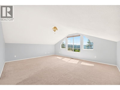 1237 DURANT Drive | Coquitlam British Columbia | Slide Image Twenty-seven