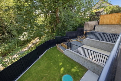 35133 CHRISTINA Place | Abbotsford British Columbia | Slide Image Twelve