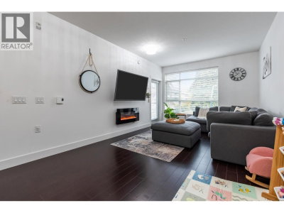 2436 KELLY Avenue | Port Coquitlam British Columbia | Slide Image Five