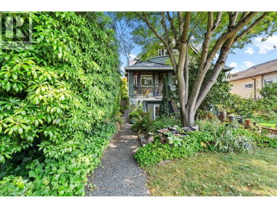3027 7TH Avenue | Vancouver British Columbia | Slide Image Thirty-two