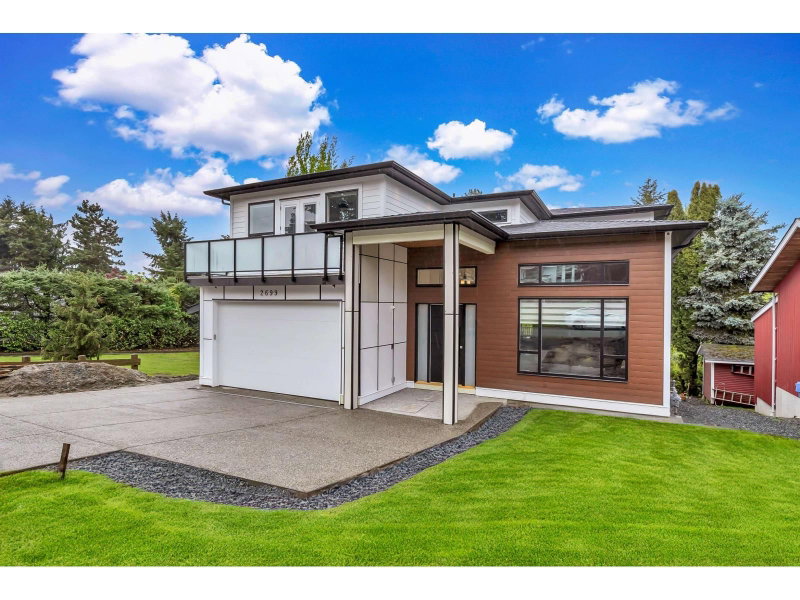 2699 VALEMONT Crescent Abbotsford British Columbia, V2T 3V6 - 9 Bedrooms Home For Sale