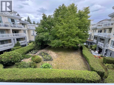 5835 HAMPTON Place | Vancouver British Columbia | Slide Image Sixteen